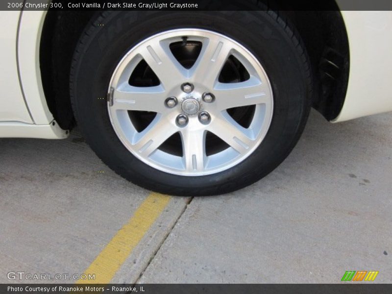 Cool Vanilla / Dark Slate Gray/Light Graystone 2006 Chrysler 300