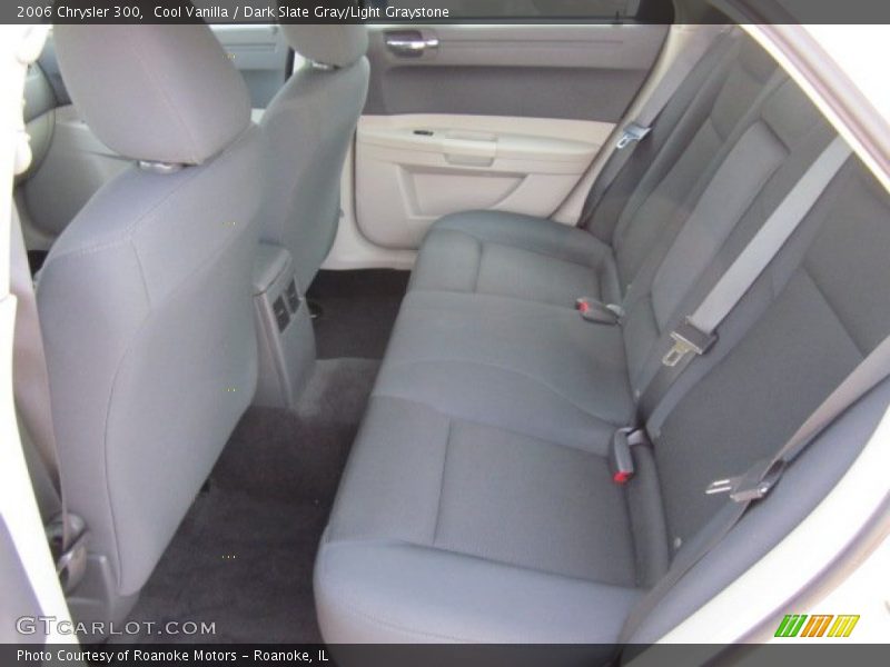 Cool Vanilla / Dark Slate Gray/Light Graystone 2006 Chrysler 300