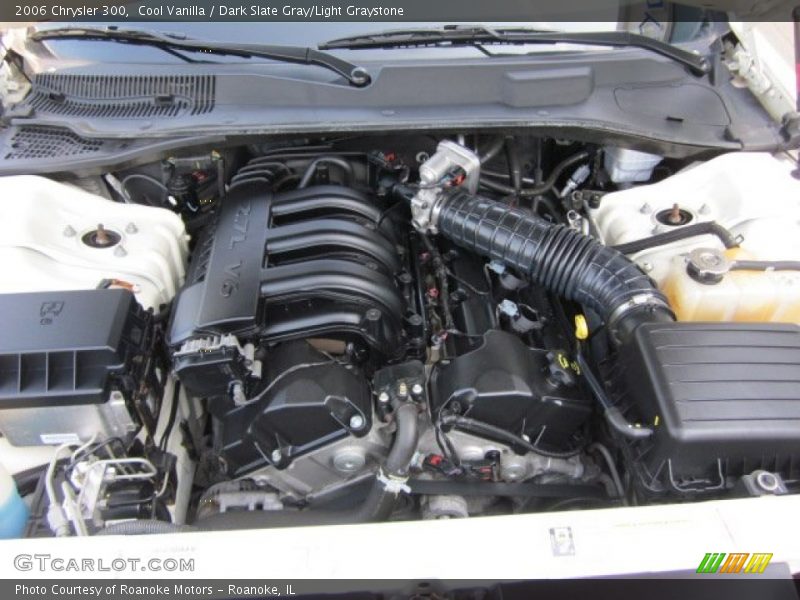 Cool Vanilla / Dark Slate Gray/Light Graystone 2006 Chrysler 300
