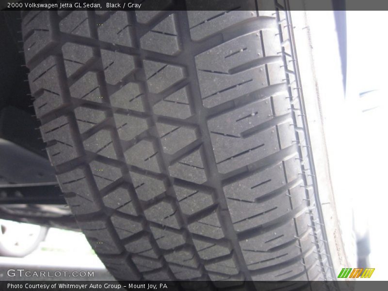 Black / Gray 2000 Volkswagen Jetta GL Sedan