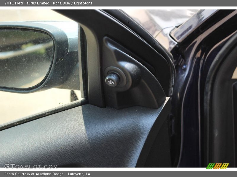Kona Blue / Light Stone 2011 Ford Taurus Limited