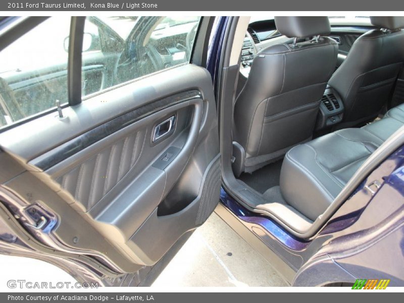 Kona Blue / Light Stone 2011 Ford Taurus Limited