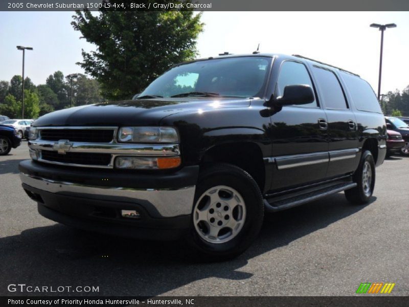 Black / Gray/Dark Charcoal 2005 Chevrolet Suburban 1500 LS 4x4