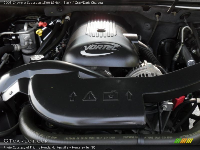 Black / Gray/Dark Charcoal 2005 Chevrolet Suburban 1500 LS 4x4