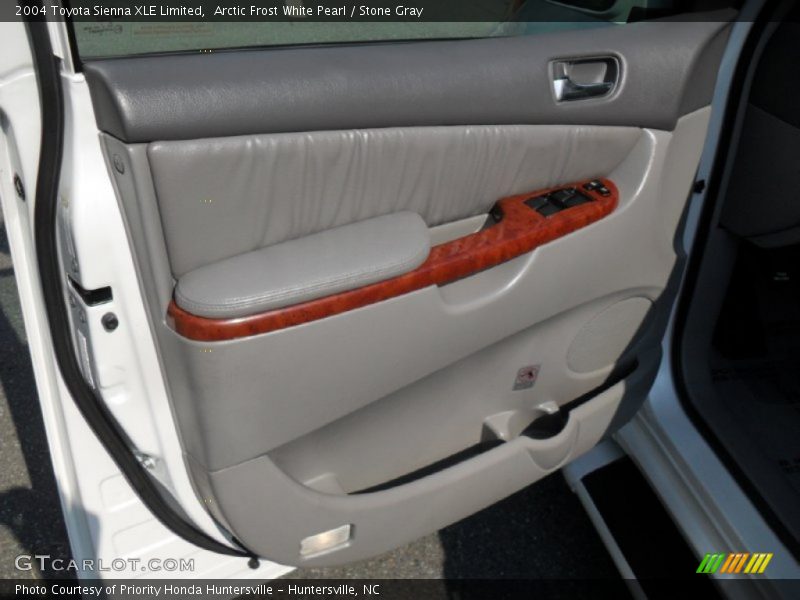 Arctic Frost White Pearl / Stone Gray 2004 Toyota Sienna XLE Limited