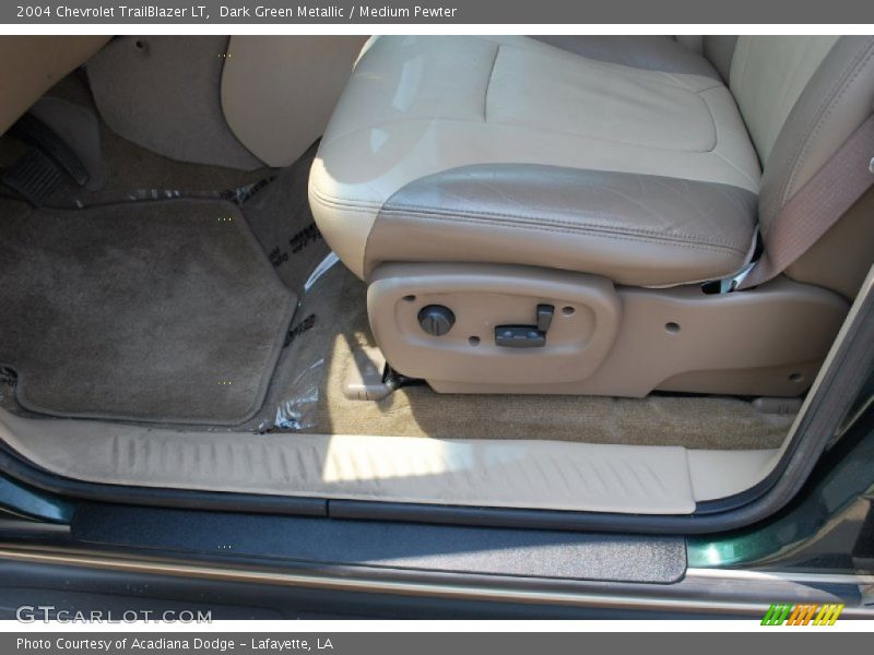 Dark Green Metallic / Medium Pewter 2004 Chevrolet TrailBlazer LT