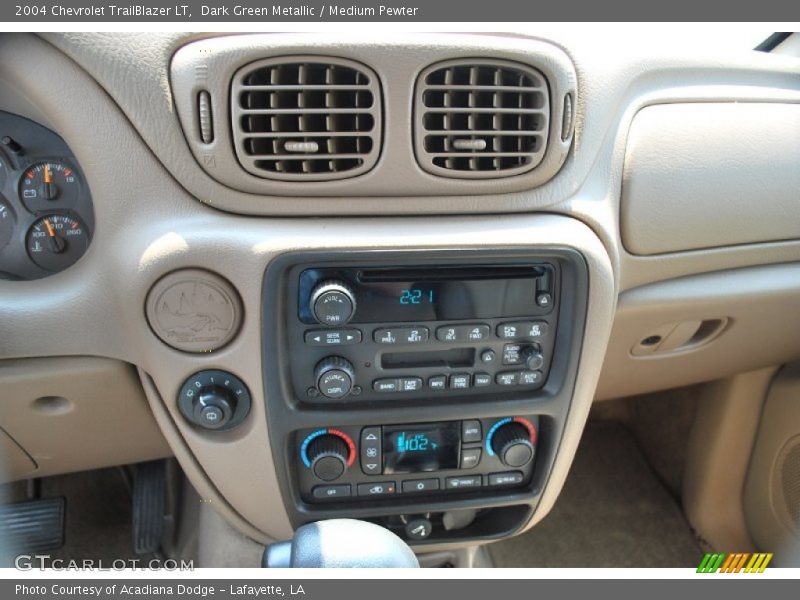Dark Green Metallic / Medium Pewter 2004 Chevrolet TrailBlazer LT