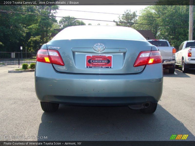 Aloe Green Metallic / Bisque 2009 Toyota Camry LE