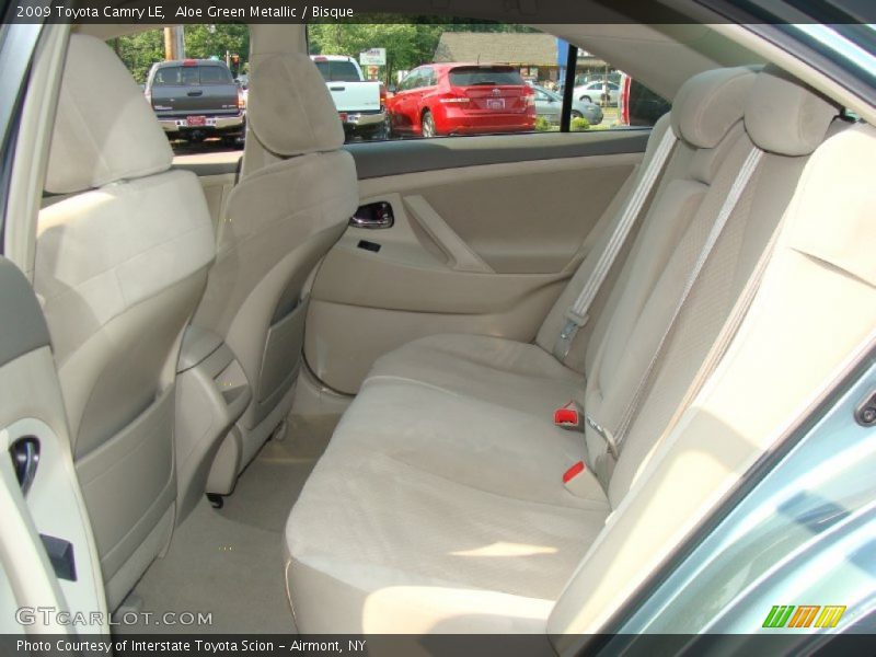 Aloe Green Metallic / Bisque 2009 Toyota Camry LE