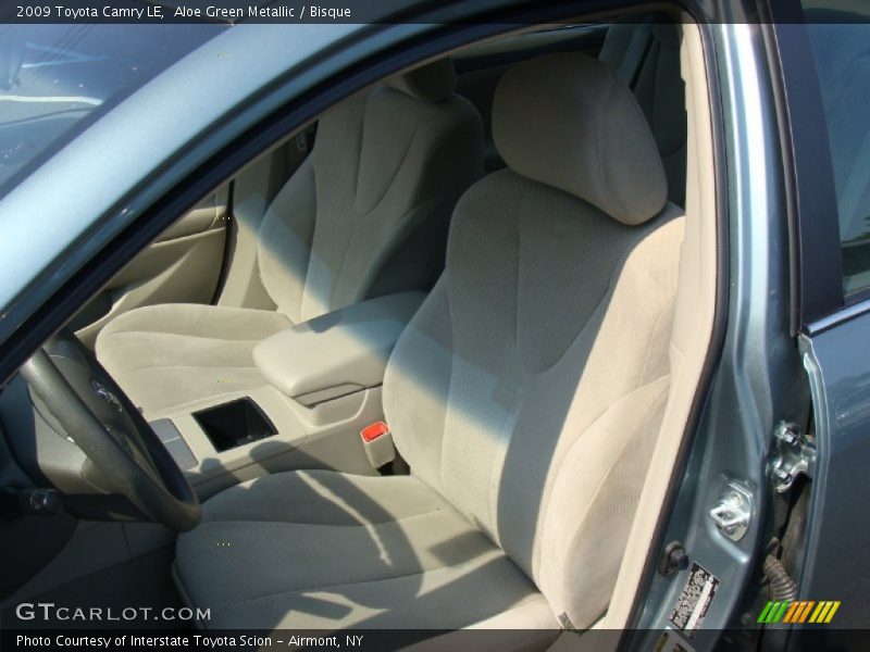 Aloe Green Metallic / Bisque 2009 Toyota Camry LE