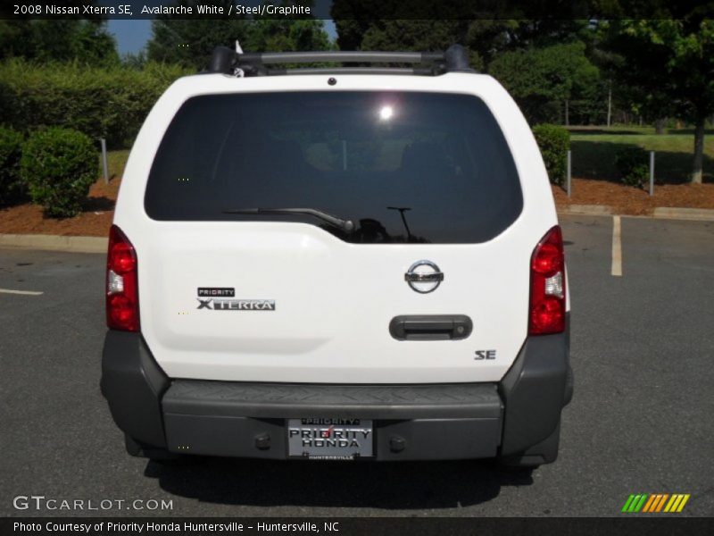 Avalanche White / Steel/Graphite 2008 Nissan Xterra SE