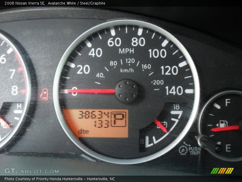 Avalanche White / Steel/Graphite 2008 Nissan Xterra SE