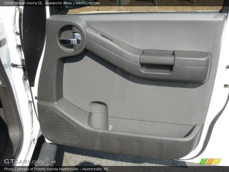 Avalanche White / Steel/Graphite 2008 Nissan Xterra SE