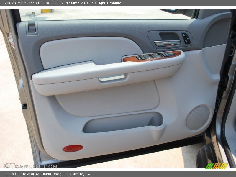 Silver Birch Metallic / Light Titanium 2007 GMC Yukon XL 1500 SLT