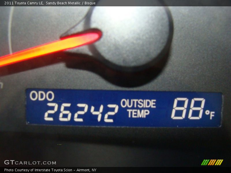 Sandy Beach Metallic / Bisque 2011 Toyota Camry LE