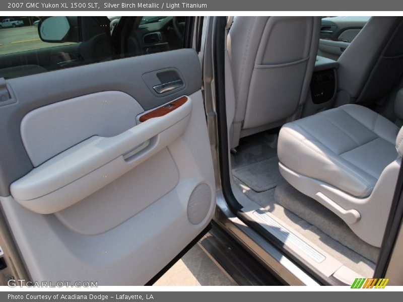 Silver Birch Metallic / Light Titanium 2007 GMC Yukon XL 1500 SLT
