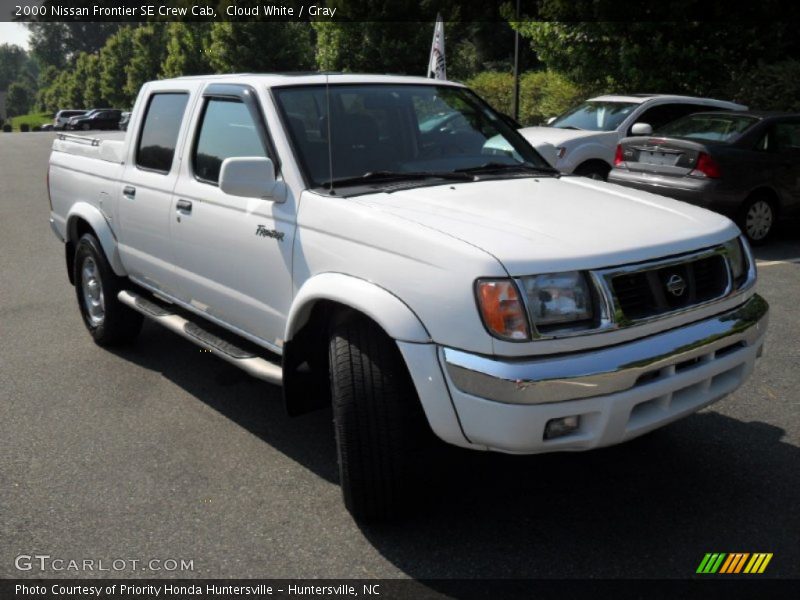 Cloud White / Gray 2000 Nissan Frontier SE Crew Cab