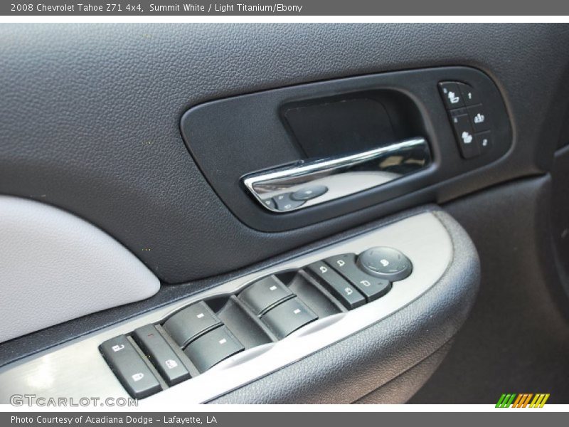 Controls of 2008 Tahoe Z71 4x4