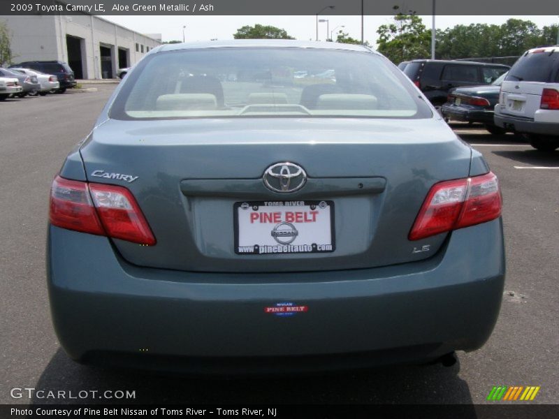 Aloe Green Metallic / Ash 2009 Toyota Camry LE