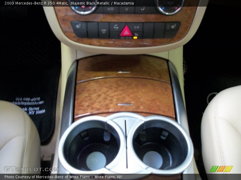Majestic Black Metallic / Macadamia 2009 Mercedes-Benz R 350 4Matic