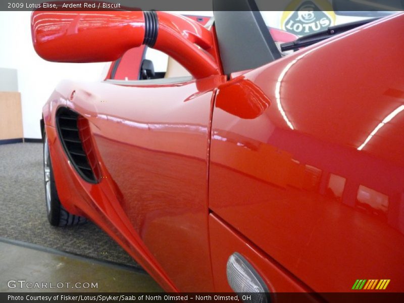 Ardent Red / Biscuit 2009 Lotus Elise