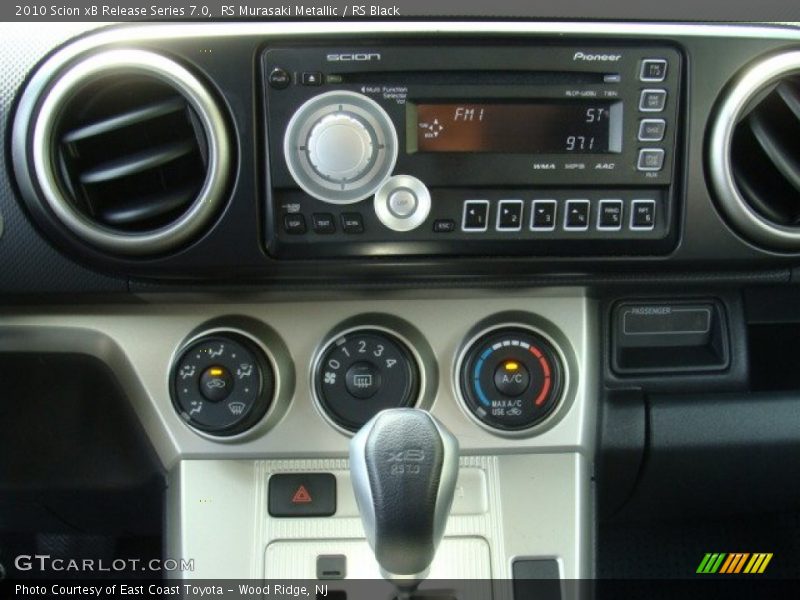 RS Murasaki Metallic / RS Black 2010 Scion xB Release Series 7.0