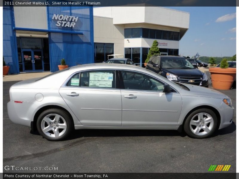 Silver Ice Metallic / Titanium 2011 Chevrolet Malibu LS