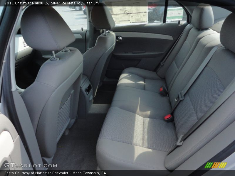 Silver Ice Metallic / Titanium 2011 Chevrolet Malibu LS