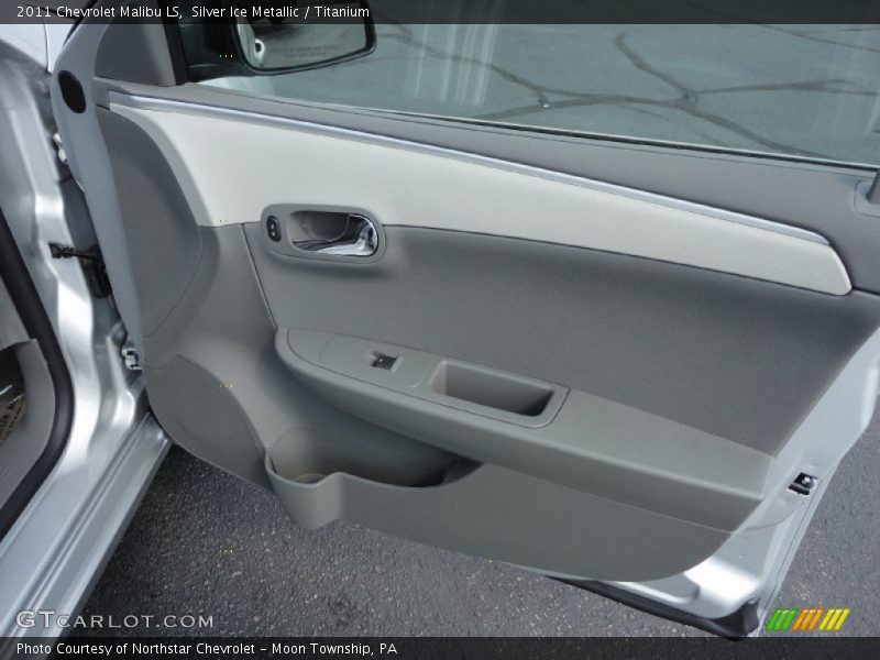 Silver Ice Metallic / Titanium 2011 Chevrolet Malibu LS