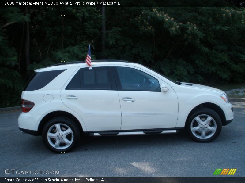 Arctic White / Macadamia 2008 Mercedes-Benz ML 350 4Matic