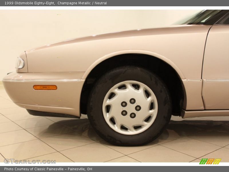 Champagne Metallic / Neutral 1999 Oldsmobile Eighty-Eight
