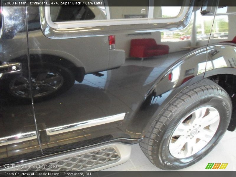 Super Black / Cafe Latte 2008 Nissan Pathfinder LE 4x4