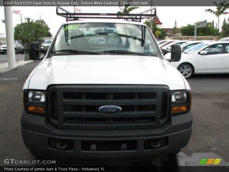 Oxford White Clearcoat / Dark Flint cloth 2007 Ford F250 Super Duty XL Regular Cab