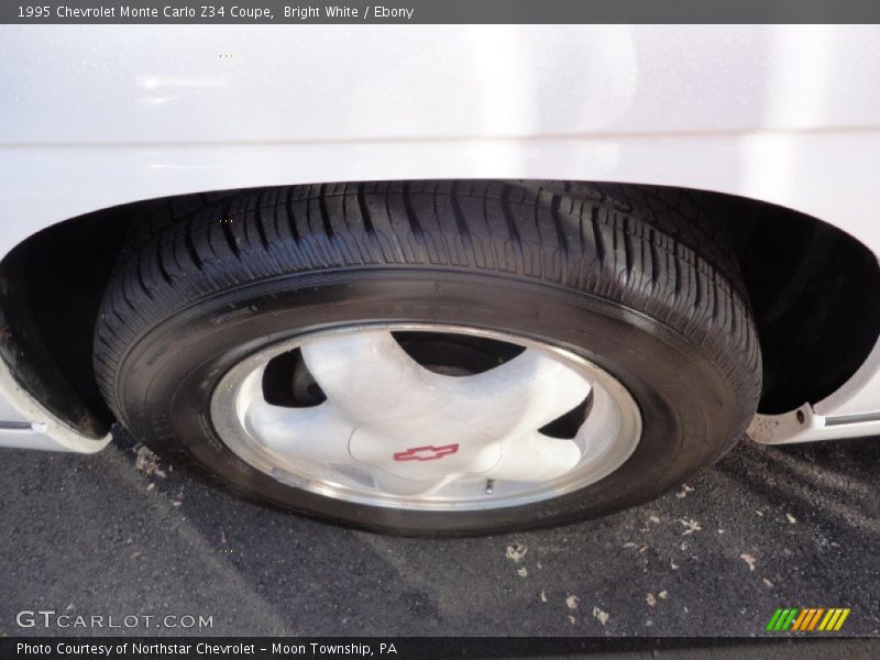 Bright White / Ebony 1995 Chevrolet Monte Carlo Z34 Coupe