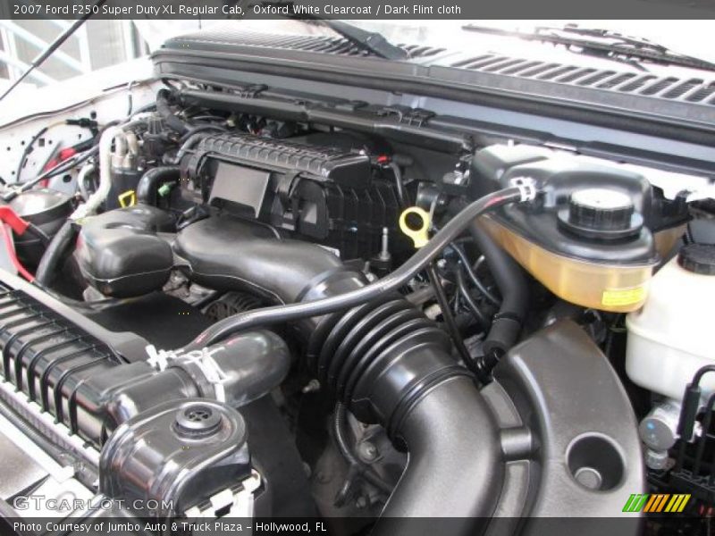 Oxford White Clearcoat / Dark Flint cloth 2007 Ford F250 Super Duty XL Regular Cab
