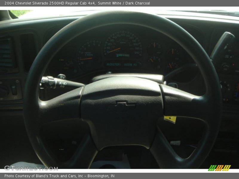Summit White / Dark Charcoal 2004 Chevrolet Silverado 2500HD Regular Cab 4x4