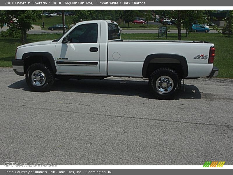 Summit White / Dark Charcoal 2004 Chevrolet Silverado 2500HD Regular Cab 4x4
