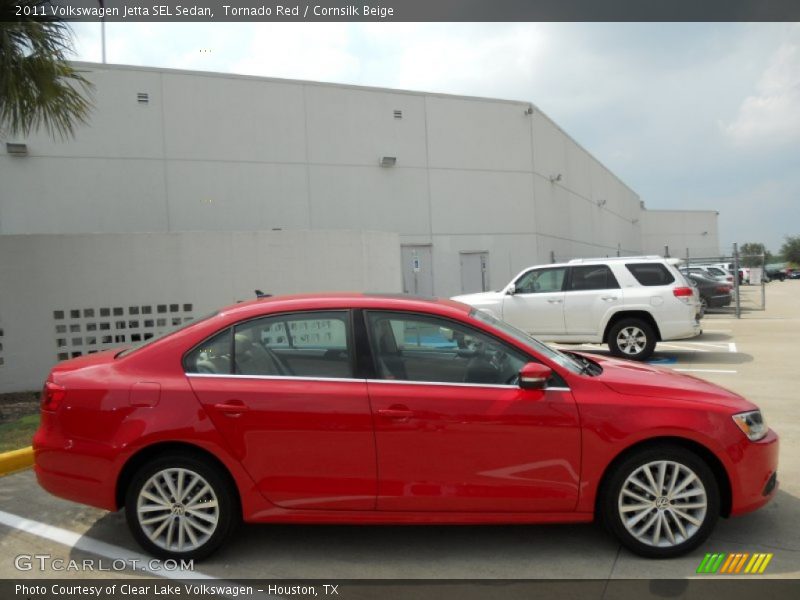 Tornado Red / Cornsilk Beige 2011 Volkswagen Jetta SEL Sedan