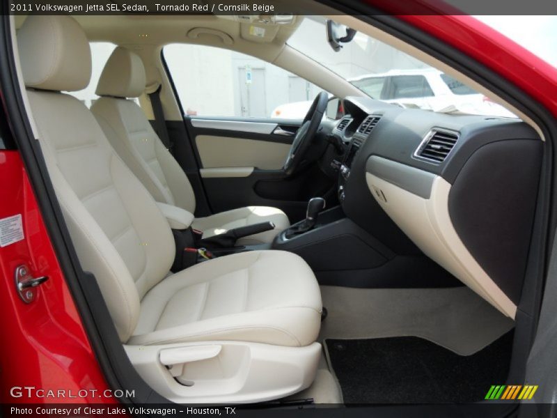 Tornado Red / Cornsilk Beige 2011 Volkswagen Jetta SEL Sedan