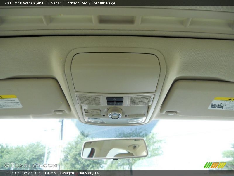 Tornado Red / Cornsilk Beige 2011 Volkswagen Jetta SEL Sedan
