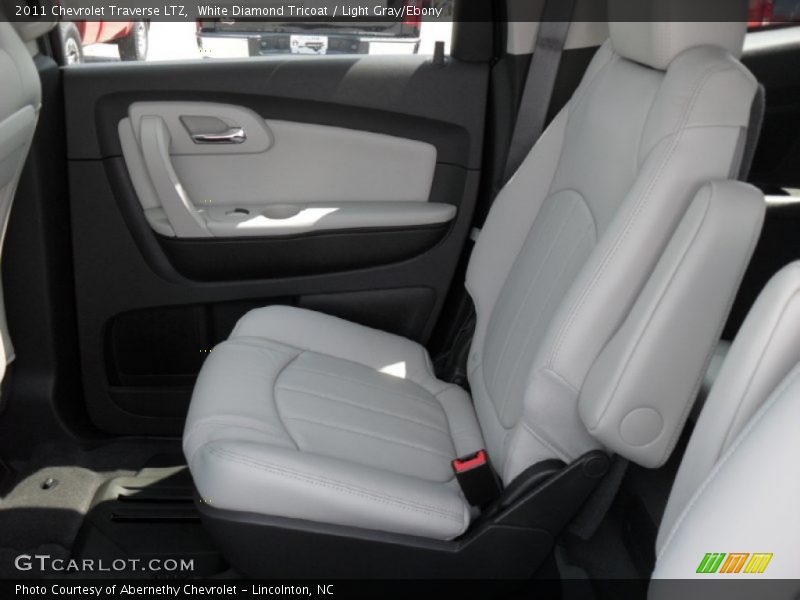  2011 Traverse LTZ Light Gray/Ebony Interior