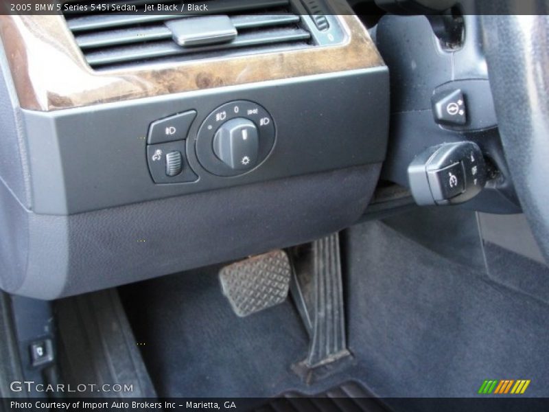 Jet Black / Black 2005 BMW 5 Series 545i Sedan