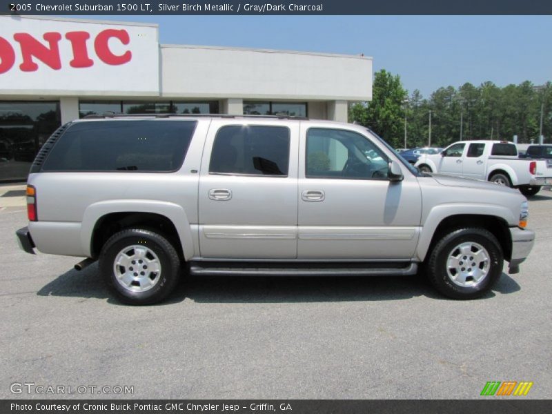 Silver Birch Metallic / Gray/Dark Charcoal 2005 Chevrolet Suburban 1500 LT