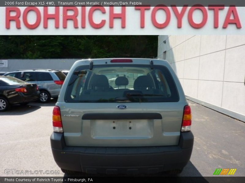 Titanium Green Metallic / Medium/Dark Pebble 2006 Ford Escape XLS 4WD