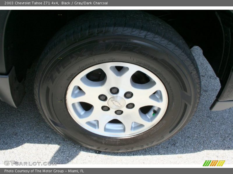 Black / Gray/Dark Charcoal 2003 Chevrolet Tahoe Z71 4x4