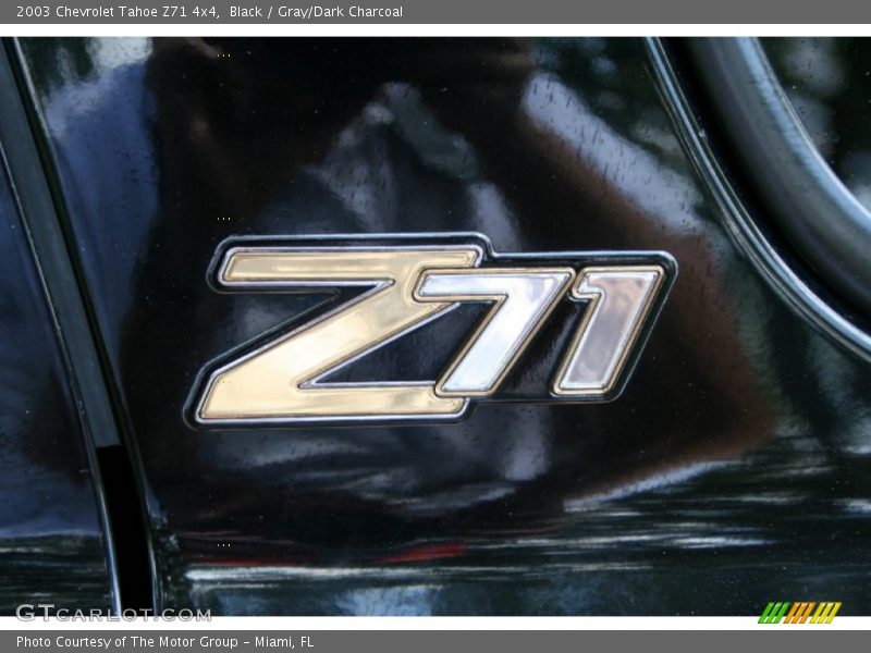 Black / Gray/Dark Charcoal 2003 Chevrolet Tahoe Z71 4x4