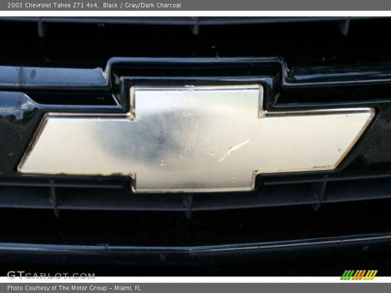 Black / Gray/Dark Charcoal 2003 Chevrolet Tahoe Z71 4x4