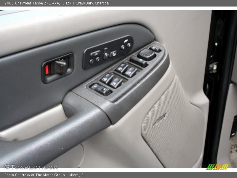 Black / Gray/Dark Charcoal 2003 Chevrolet Tahoe Z71 4x4