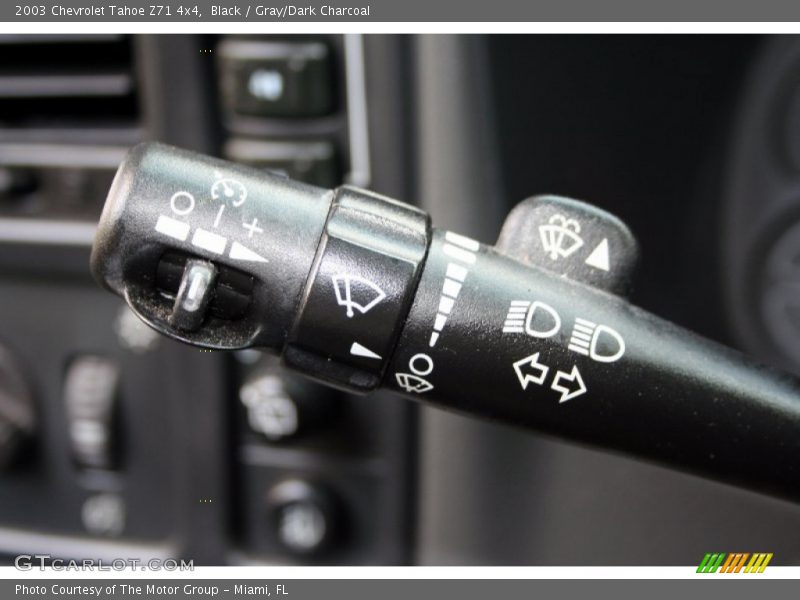 Black / Gray/Dark Charcoal 2003 Chevrolet Tahoe Z71 4x4