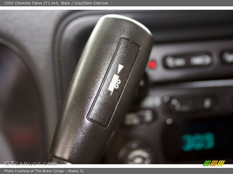 Black / Gray/Dark Charcoal 2003 Chevrolet Tahoe Z71 4x4
